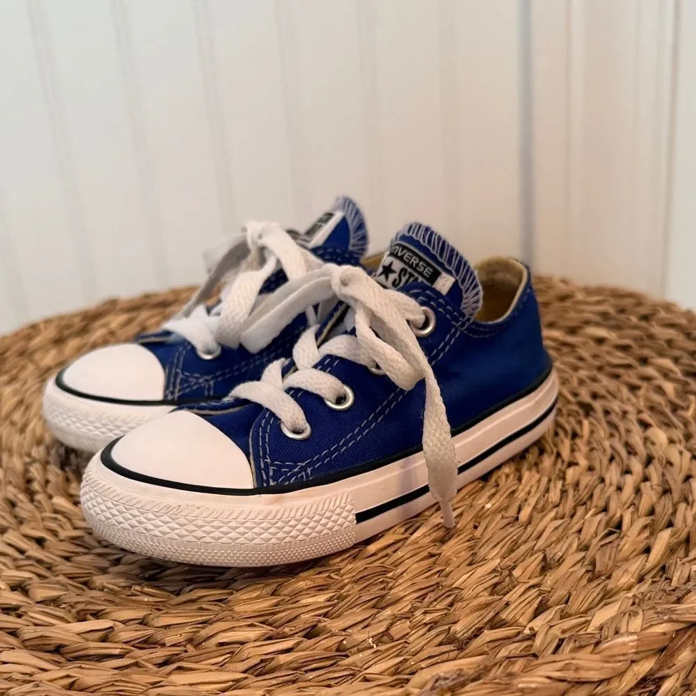 Converse Kids Classic Blue Sneakers - 7